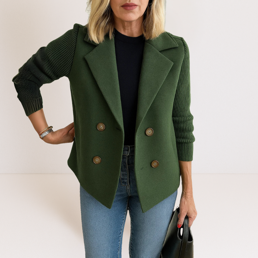BISERKA | Elegantna jakna sa pletenim rukavima.