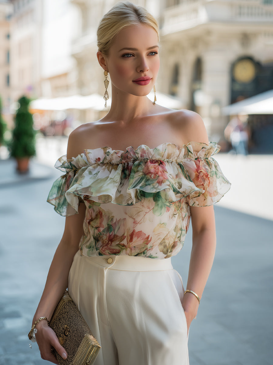 Kerensa sa Raskošnim Ruffles i Cvećem bez Rame