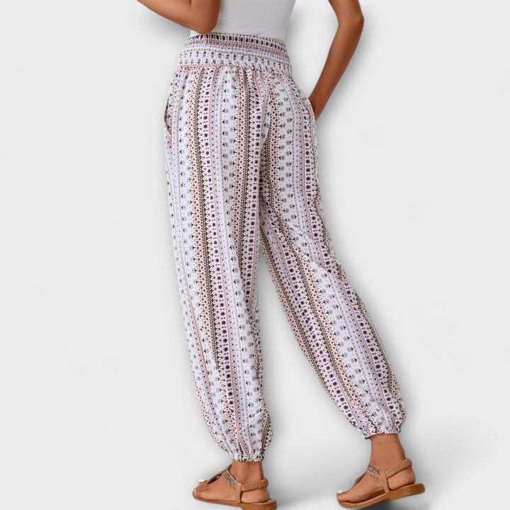 Fidelia | Etničke Grafičke Pantalone