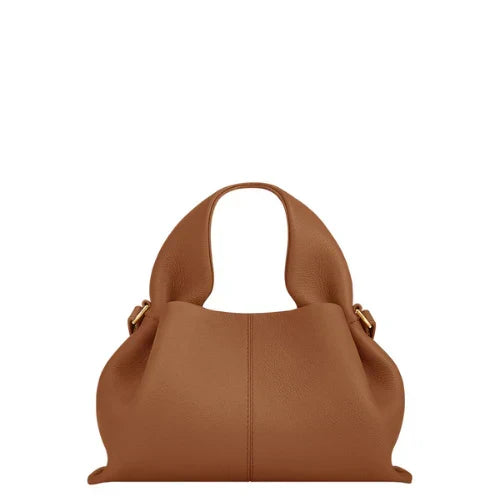 Carlotta | Stylish Travel Companion