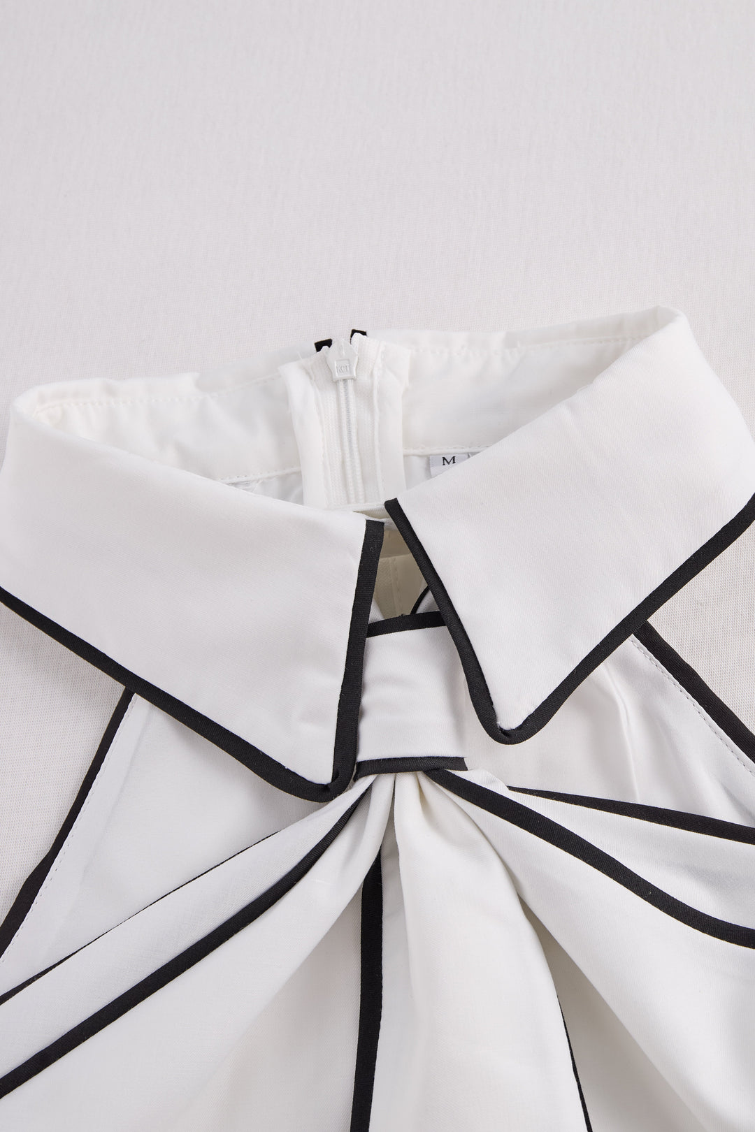 Luisa Sleeveless Halter Neck Blouse With Bold Contrast Trim