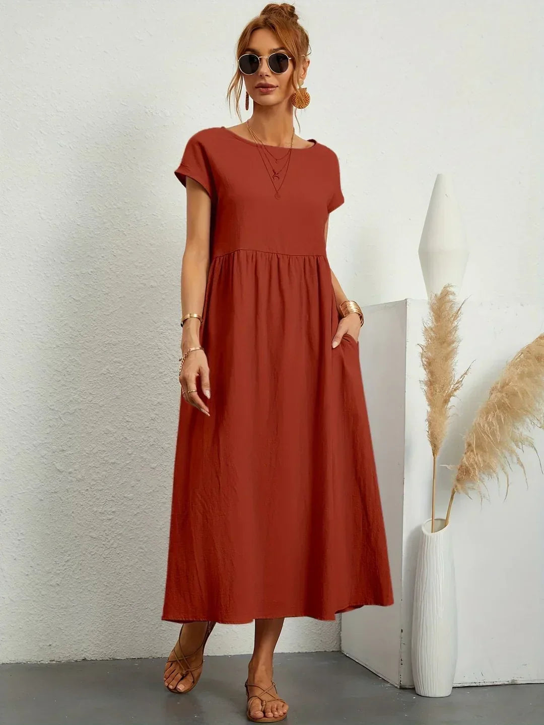 Milena  Midi haljina tečne elegancije