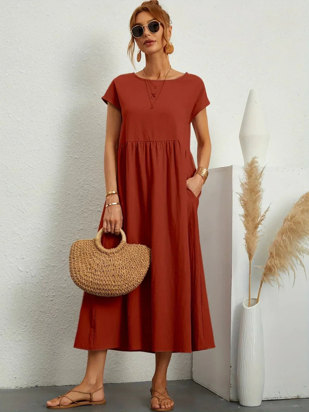 Milena  Midi haljina tečne elegancije