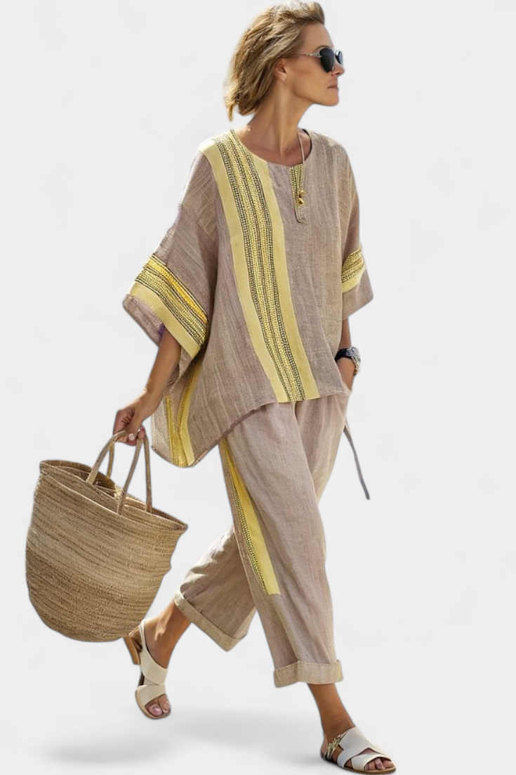 Ophelie | Elegantna Lavanda Majica i Pantalone sa Senf Prugama