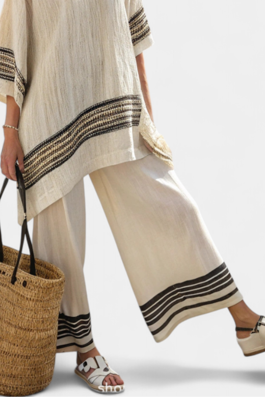 Elodie | Elegantna Crno-Prugasta Posteljina i Prostrane Pantalone