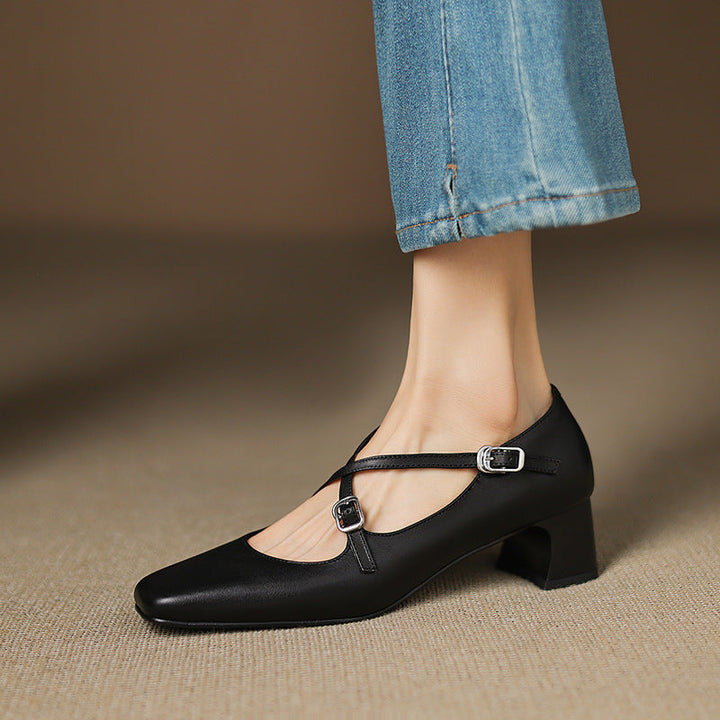 Jocelyne Kožne Kitten Heels