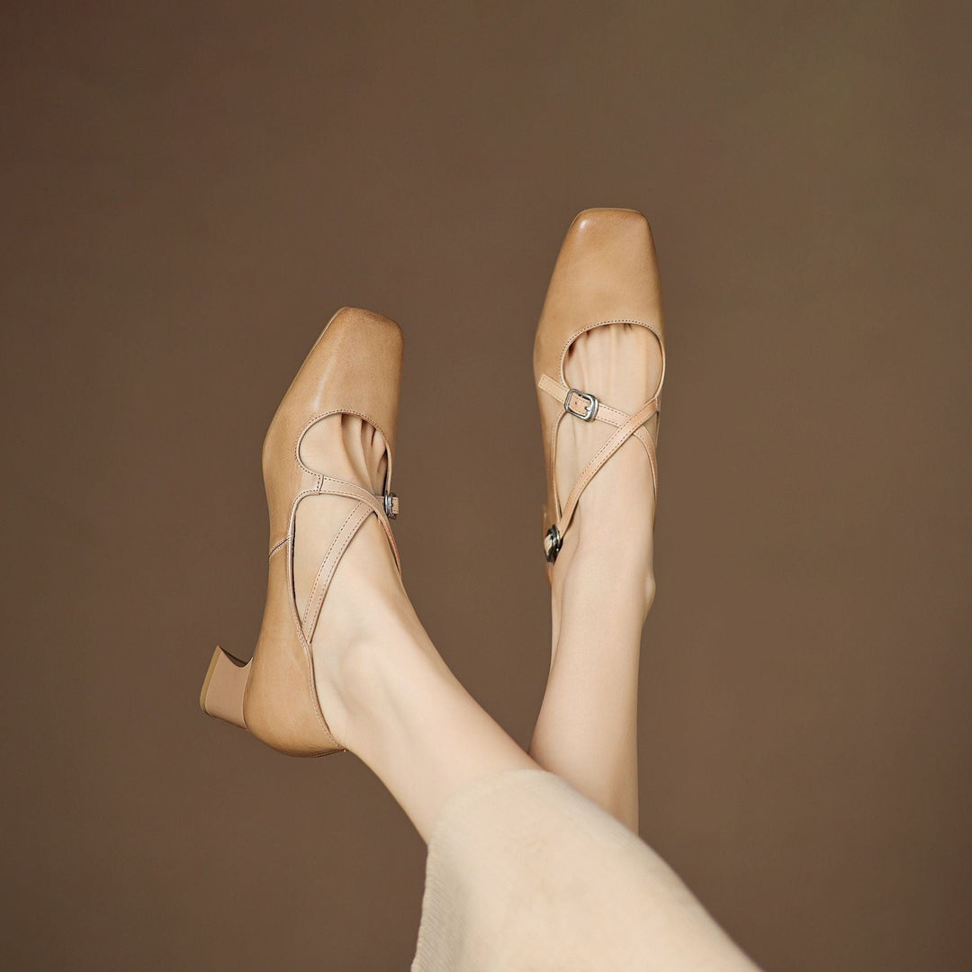 Jocelyne Kožne Kitten Heels