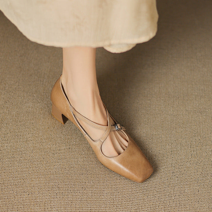 Jocelyne Kožne Kitten Heels