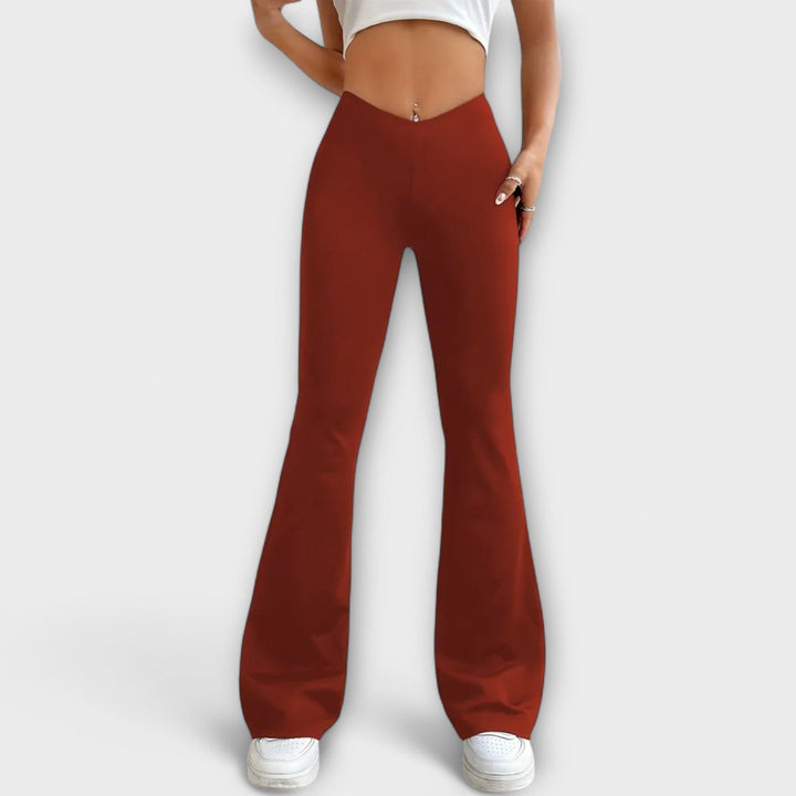 Constance | Relaxirane Pantalone sa Širim Nogavicama